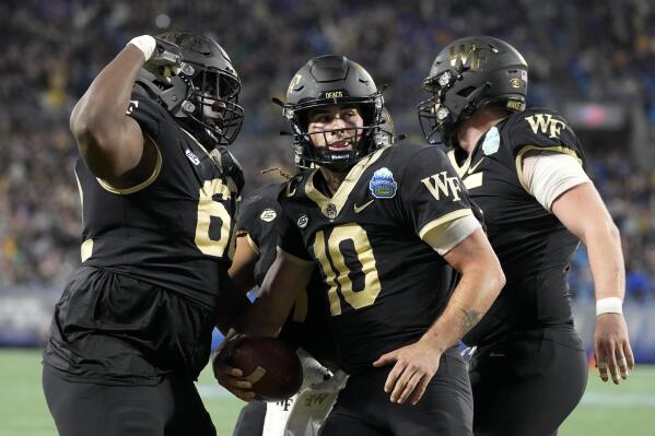 Wake forest best sale football roster